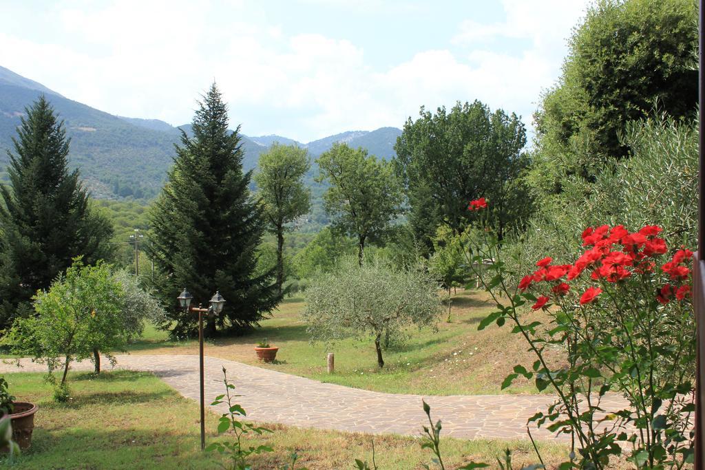 La Colonna Bed & Breakfast Montelanico Exterior photo